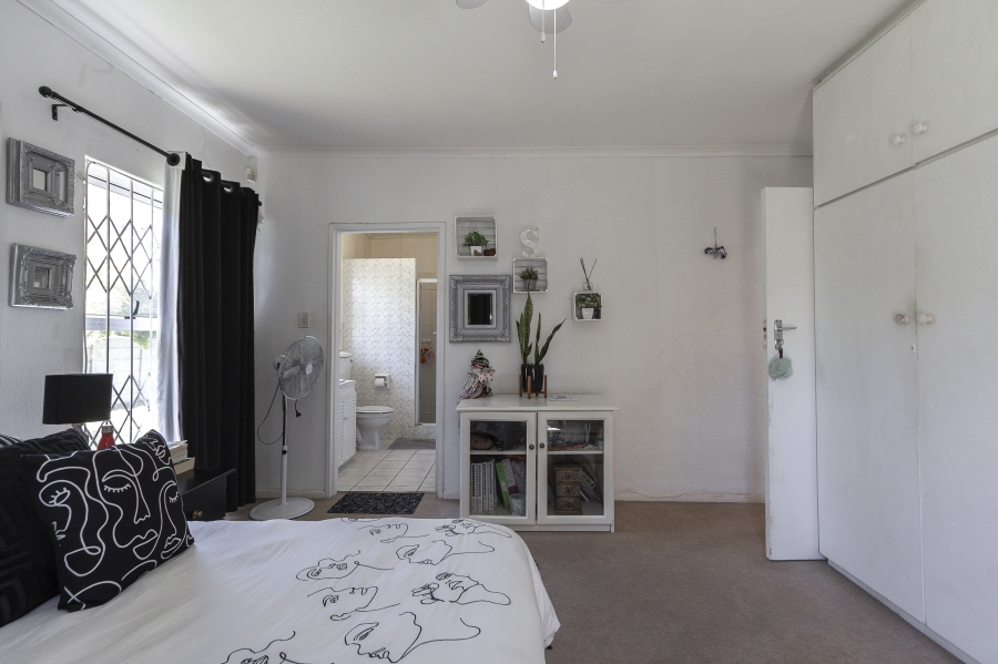 3 Bedroom Property for Sale in Canwick Western Cape